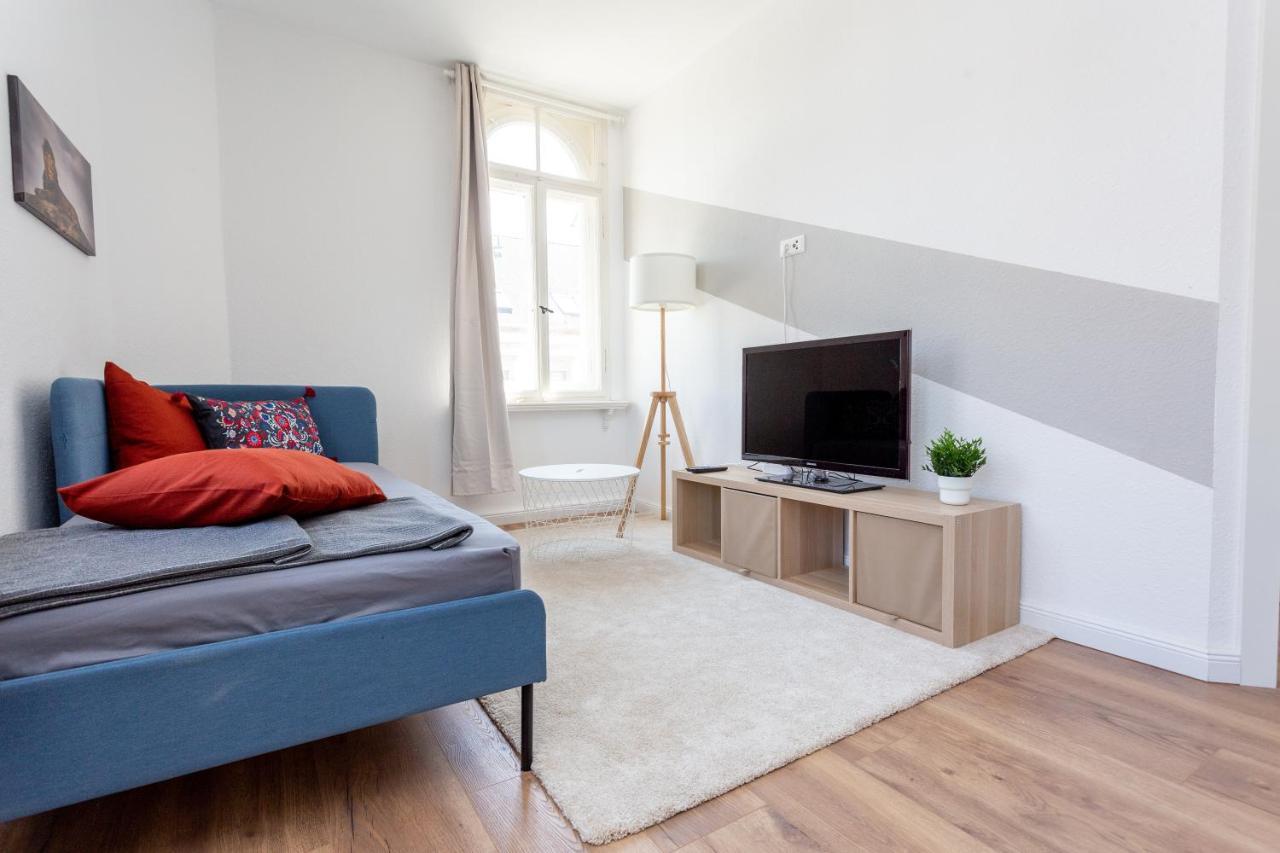 Fullhouse - Chemnitz - Z74 - 3 Bedrooms - Smarttv - Nespresso Екстер'єр фото
