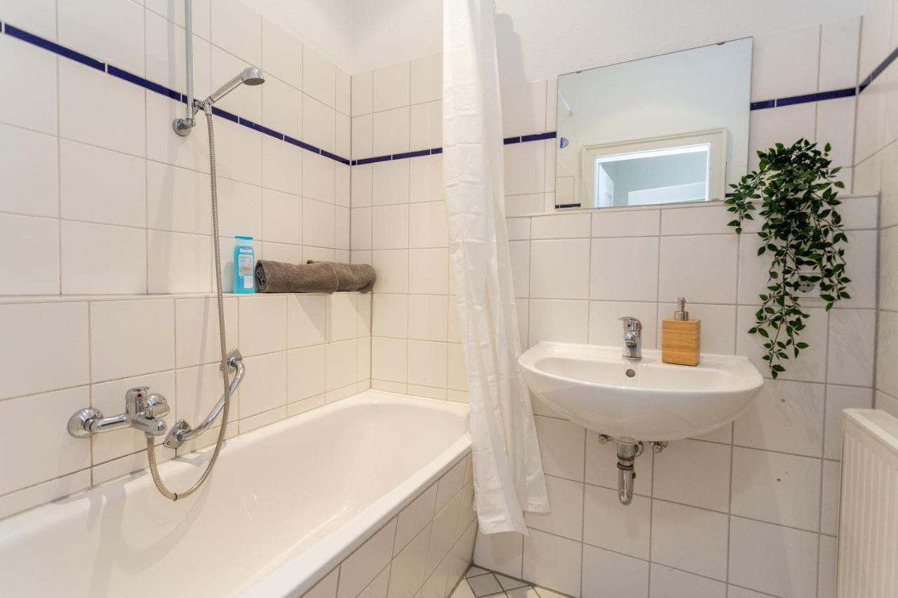 Fullhouse - Chemnitz - Z74 - 3 Bedrooms - Smarttv - Nespresso Екстер'єр фото